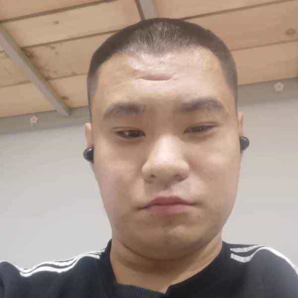 25岁岁山东单身帅哥 - 巴彦淖尔吉缘网