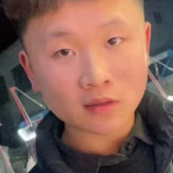 22岁岁河南单身帅哥 - 巴彦淖尔吉缘网
