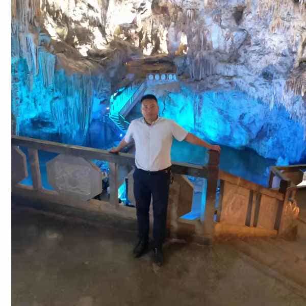 35岁岁云南单身帅哥 - 巴彦淖尔吉缘网