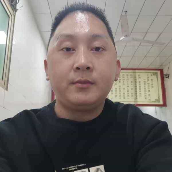 37岁岁陕西单身帅哥 - 巴彦淖尔吉缘网