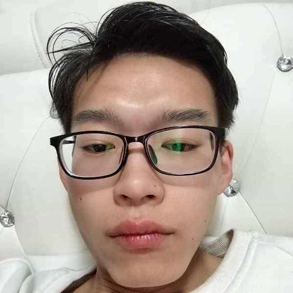 23岁岁河南单身帅哥 - 巴彦淖尔吉缘网
