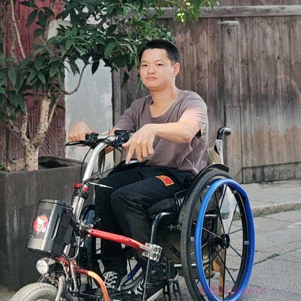 33岁岁湖北单身帅哥 - 巴彦淖尔吉缘网